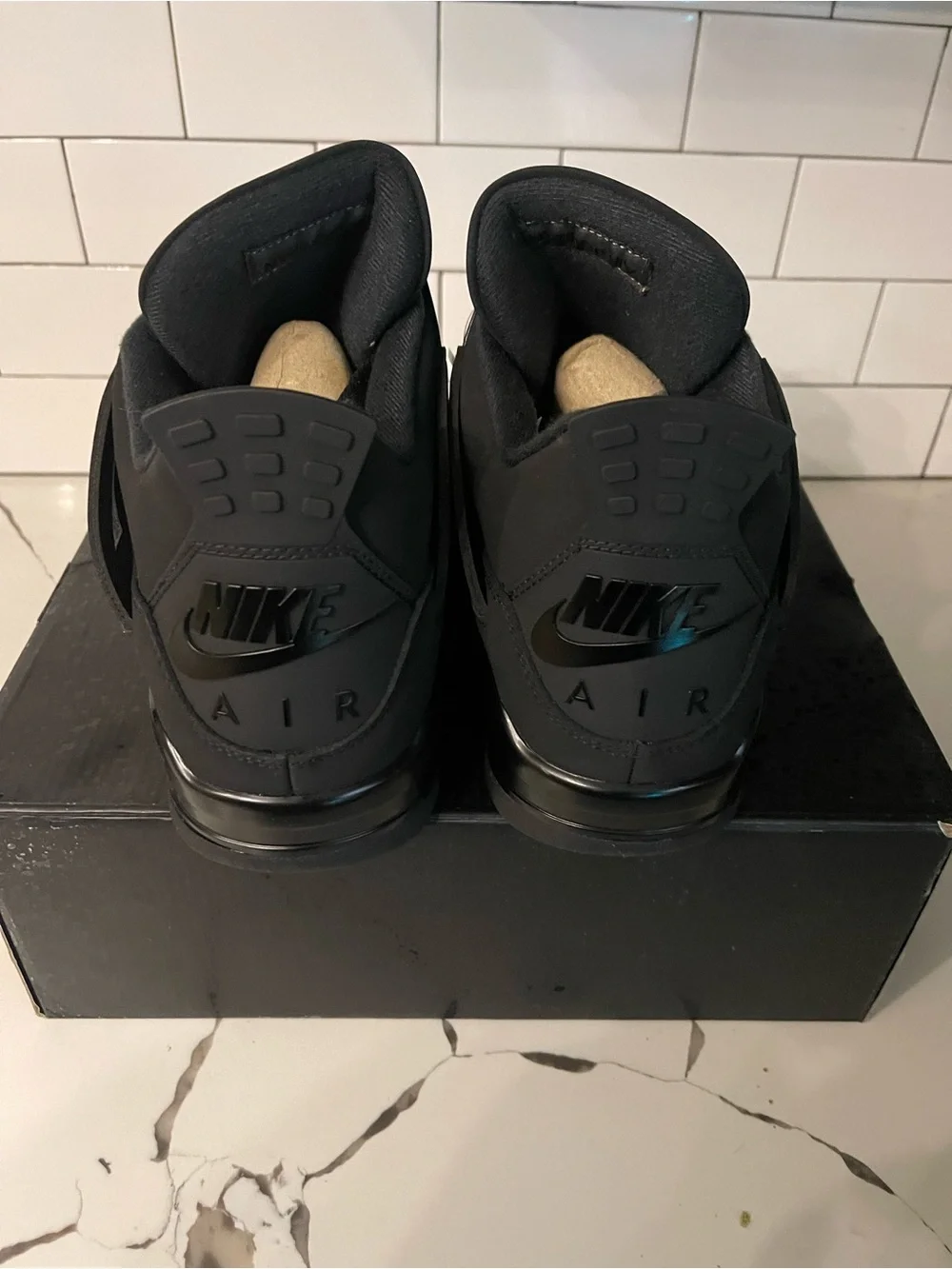 Mens Retro 4 Black Cat Size 11.5.